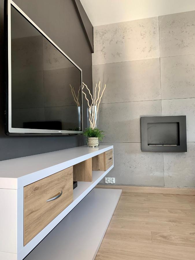 Apartament Penthouse Z Widokiem Na Sniezke I Prywatnym Parkingiem - By Spaceapart Jelenia Góra Extérieur photo