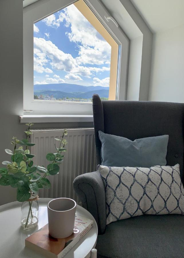 Apartament Penthouse Z Widokiem Na Sniezke I Prywatnym Parkingiem - By Spaceapart Jelenia Góra Extérieur photo