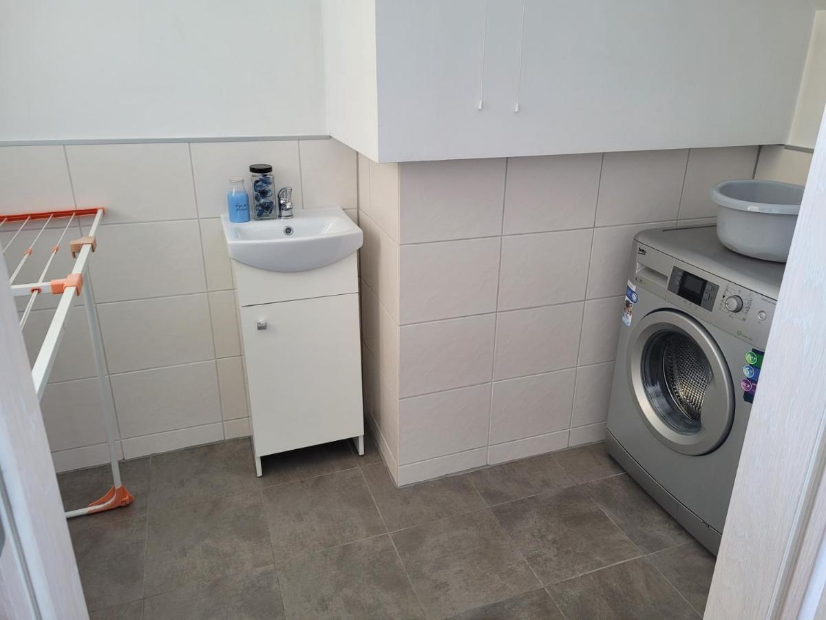 Apartament Penthouse Z Widokiem Na Sniezke I Prywatnym Parkingiem - By Spaceapart Jelenia Góra Extérieur photo